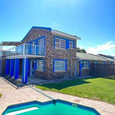 Adventure House - Colchester - 5Km From Elephant Park Extérieur photo